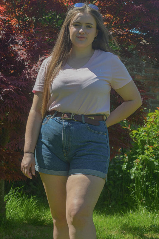 Valais V-Neck T-shirt (Light Pink)