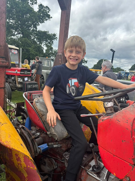 Red Tractor T-shirt (Kids)