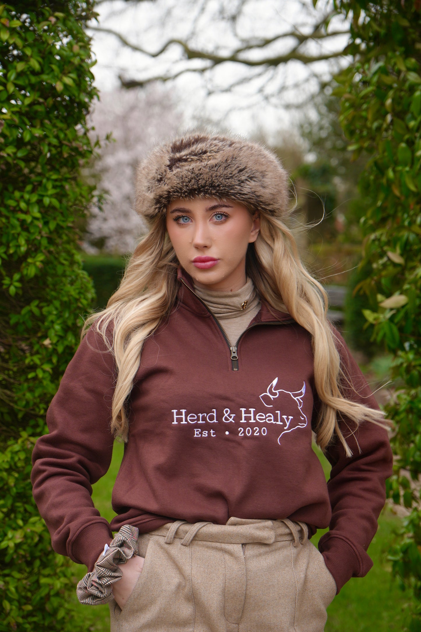 Quail Quarter Zip (Brown)