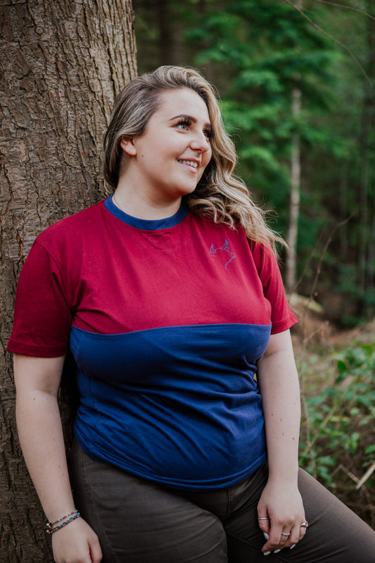 Belted Galloway T-shirt (Burgundy/Navy)